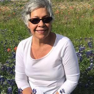 Meet your Posher, Luisa